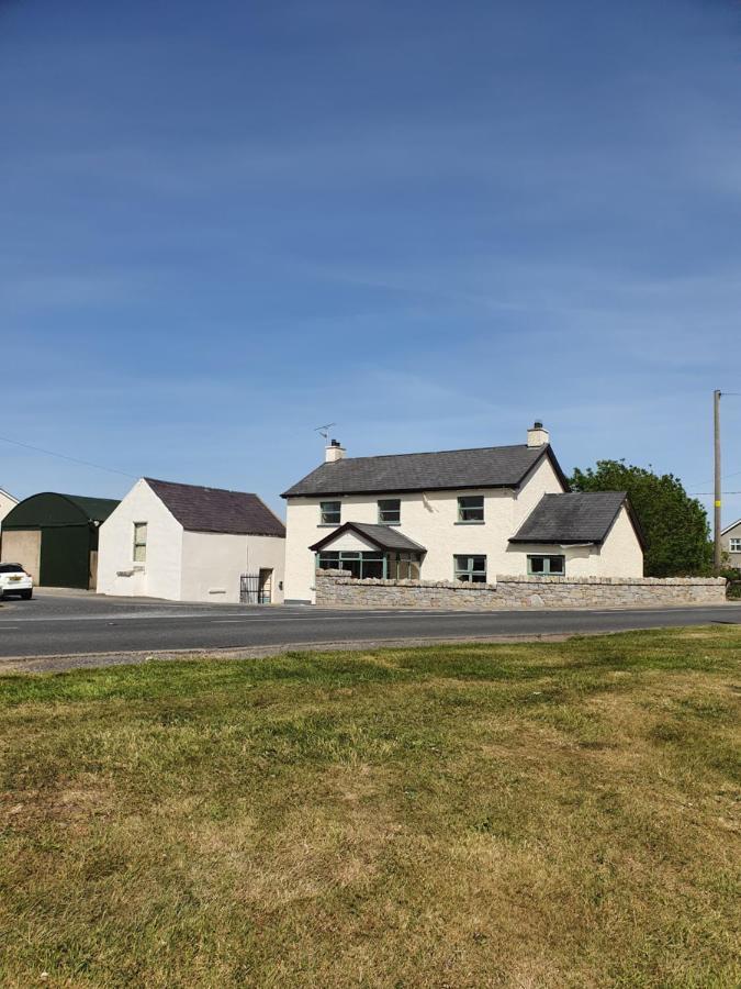 Appartement The Aul Shop & Public House -Entire Private Annexe à Kilcoo Extérieur photo